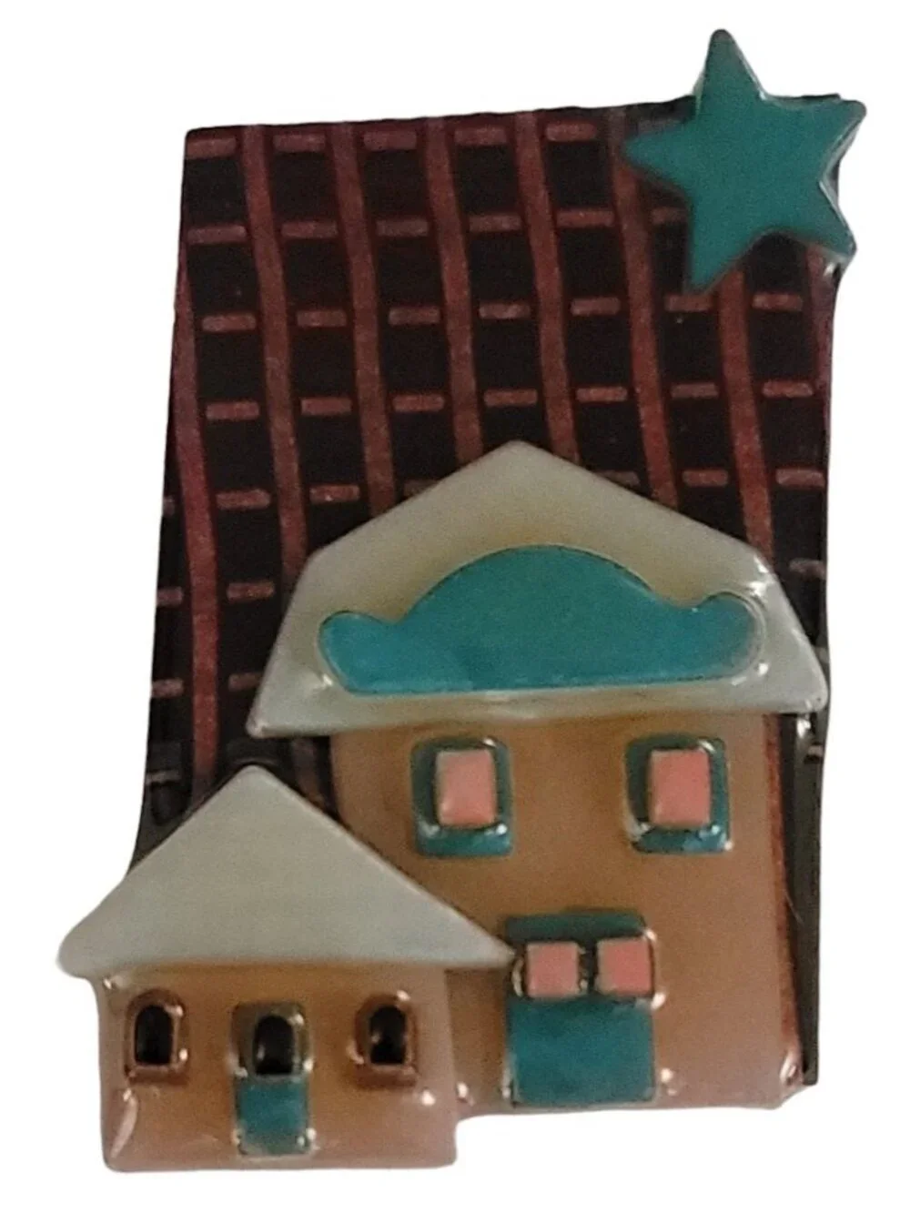 Lucinda Tan House Pin K512